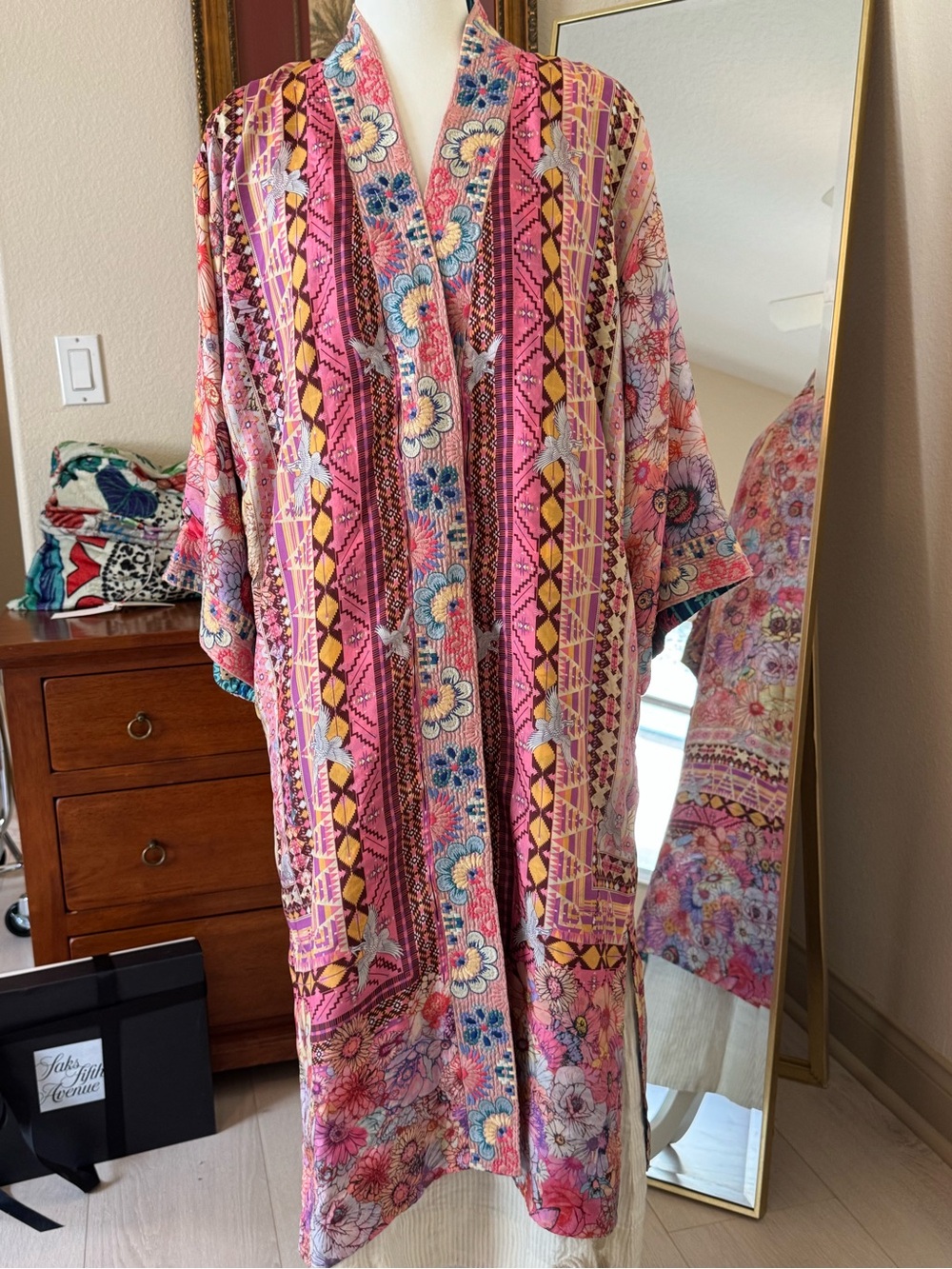 Johnny Was Silk with Embroidered Trim Reversible Kimono M NWT